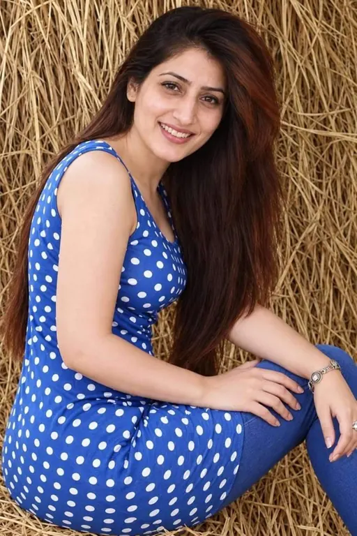 Mitali, 28, north indian escort in Lower Parel, Mumbai - full photo